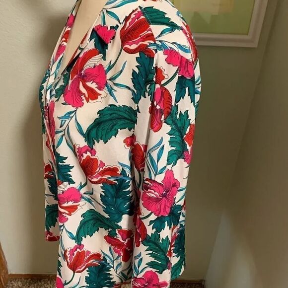 NWT Tommy Bahama Baroque Blooms Silk Shirt #37 - Picture 6 of 10